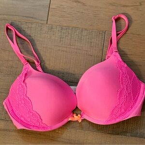 VS 34C Satin Lace Push Up BRA Plunge 299133-047 PINK J29 Victoria's Secret